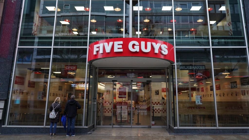 Five Guys in Stuttgart: Burgerketten-Filiale bereits zigfach vor Eröffnung bewertet