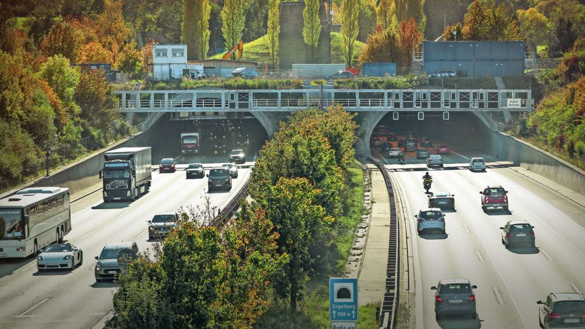 Großprojekt auf der A 81: Engelbergtunnel: Sanierung verzögert sich