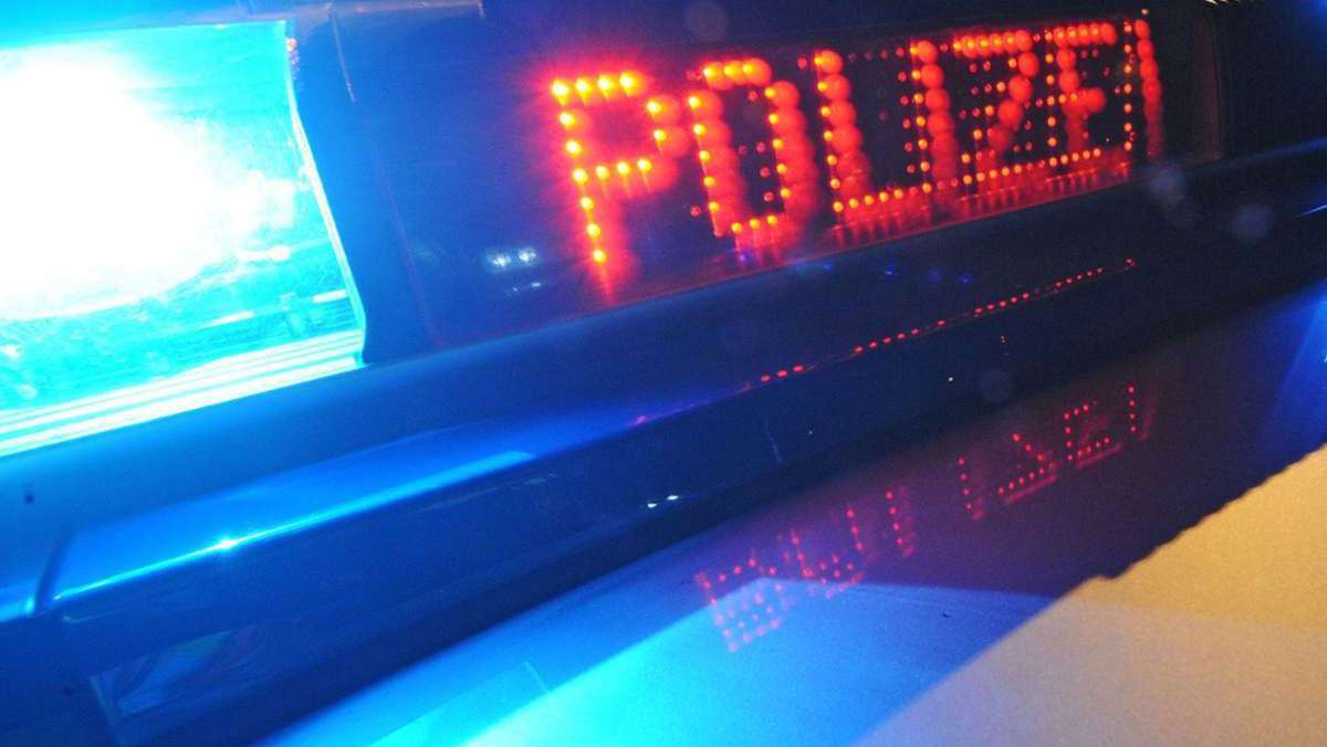 Polizei sucht Zeugen: Auseinandersetzung in Wendlingen endet mit Stichverletzungen