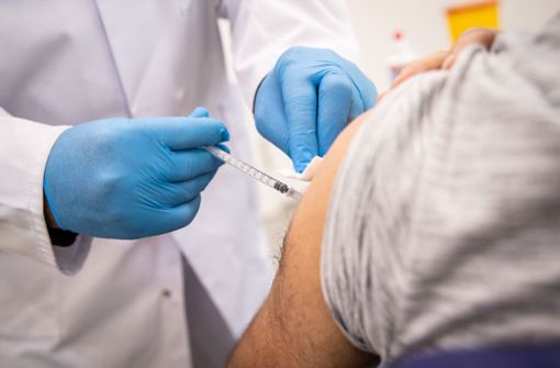 Stuttgarter Hausärzte impfen im Akkord