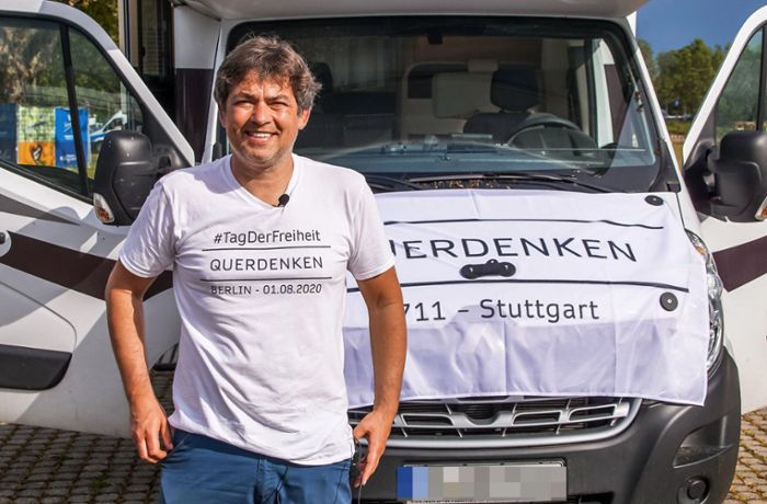 Querdenker in U-Haft in Stuttgart: Wollte Ballweg sich ins Ausland absetzen?