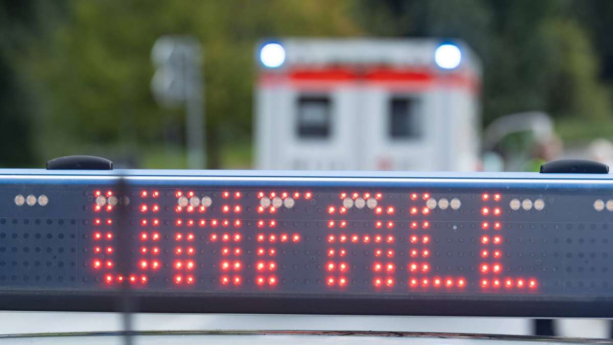 A7 bei Fichtenau gesperrt: 21-Jähriger stirbt bei Unfall auf Autobahn