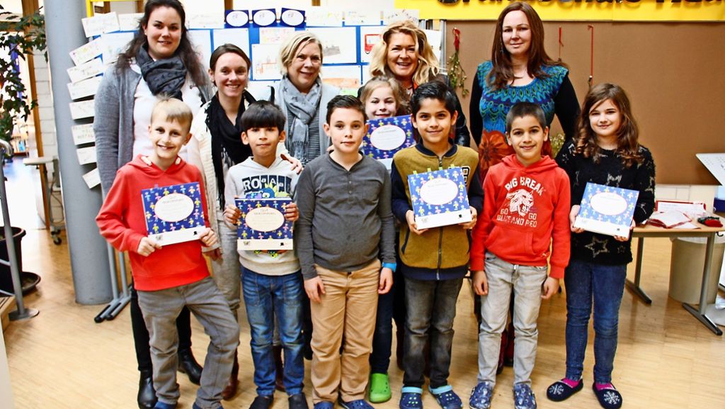 Montessori Grundschule in Stuttgart-Weilimdorf gibt Knigge-Fibel heraus: Benimmregeln aus Kinderhand