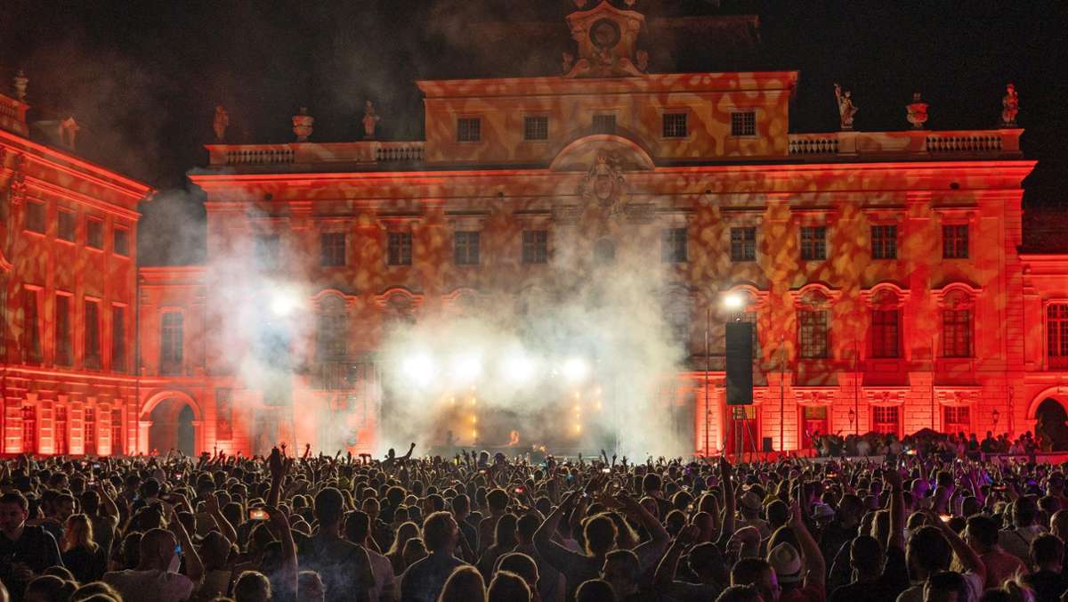 Electrique Baroque in Ludwigsburg: 5000 Technofans feiern im Schloss