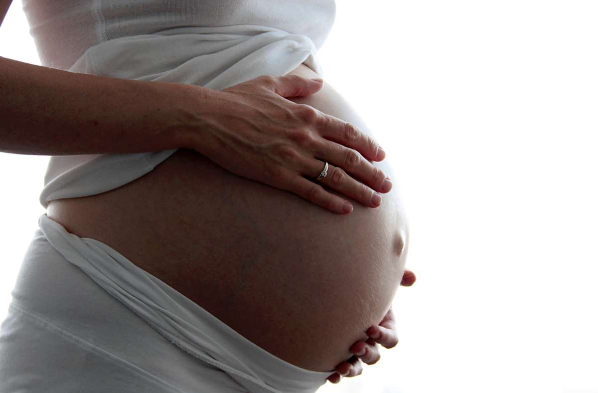 80 Prozent der Fehlgeburten passieren in den ersten zwölf Schwangerschaftswochen. Foto: Mascha Brichta/dpa