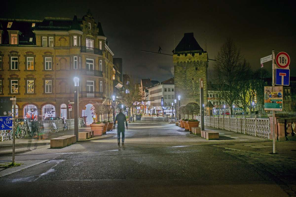 Wegen der hohen Inzidenzen gelten im Landkreis Esslingen wieder nächtliche Ausgangssperren. Foto: Roberto Bulgrin