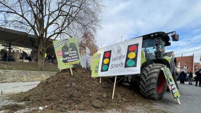 Anhörung im Landtag: Grüne stellen sich den Bauern