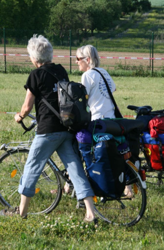 Die Teilnehmer des Camps reisen nicht nur mit Auto und Bahn, sondern auch mit dem Fahrrad an.