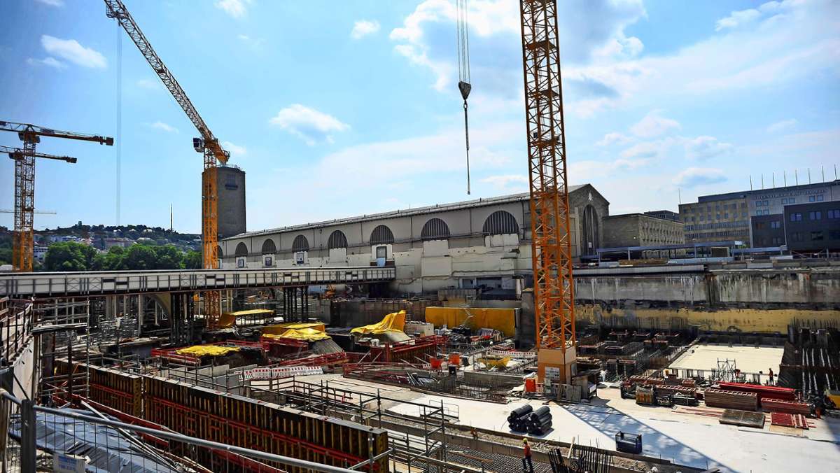 Stuttgart 21 im Jahr 2030: Zwei Züge auf einem Gleis im Hauptbahnhof geplant