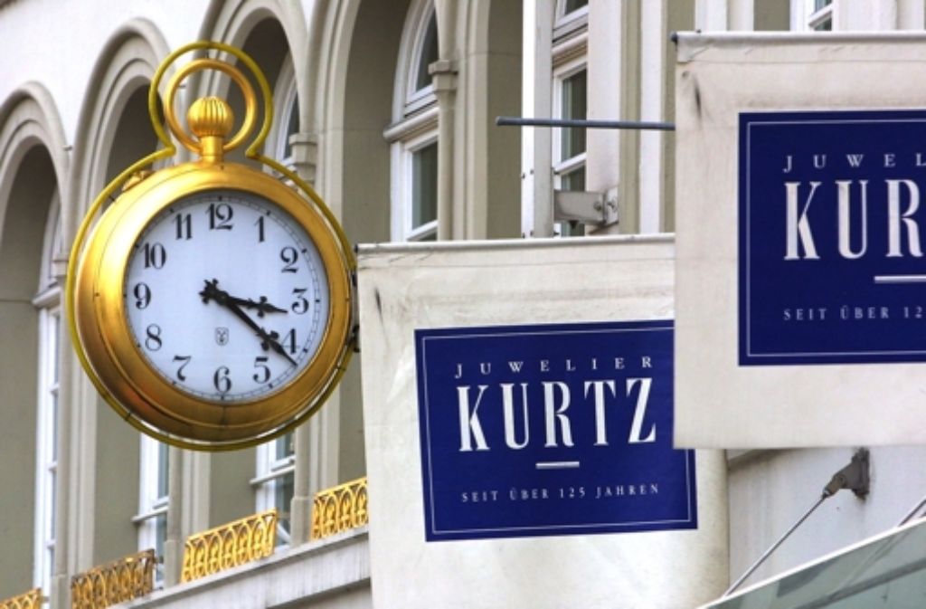 Juwelier Kurtz ist im Jahr 1886 gegründet worden - Ende 2003 hat das Juweliergeschäft in der Königstraße aufgegeben.