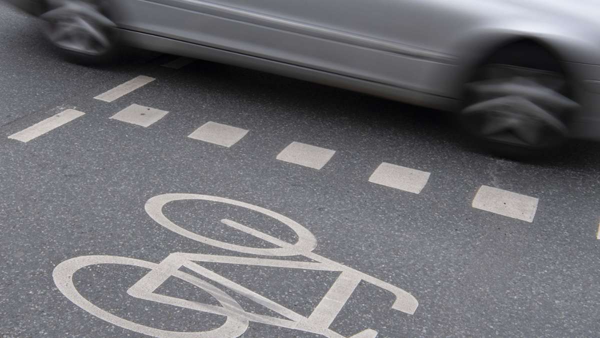 Vorfahrt missachtet: Radfahrer bei Verkehrsunfall in Ostfildern verletzt