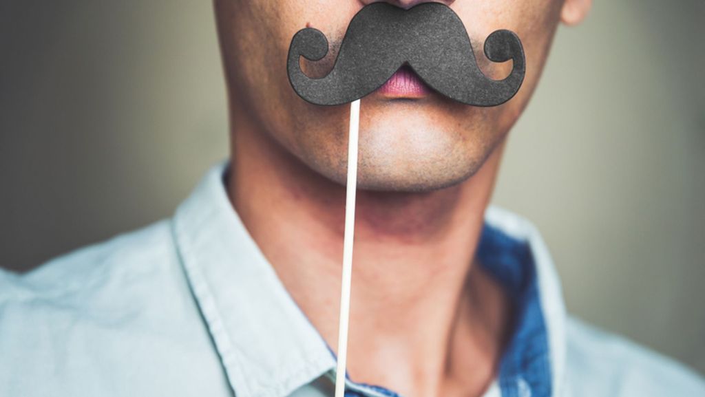 Für die Männergesundheit: Stuttgarter Unternehmen und Vereine tragen im „Movember“ Schnurrbart