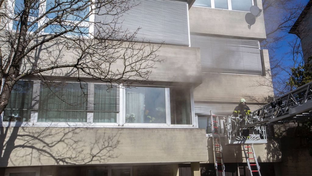 Feuerwehreinsatz in Waiblingen-Neustadt: Wohnung im Rathausgebäude nach Brand unbewohnbar