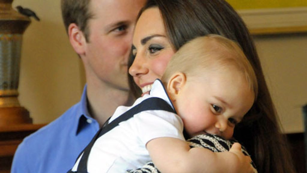 Prinz William in der Kritik: Auch der Papa soll mal ran ans Baby