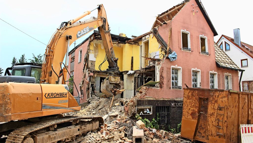 Abriss in Stuttgart-Riedenberg: Das Rössle ist Geschichte, ein Teil aber  bleibt für immer