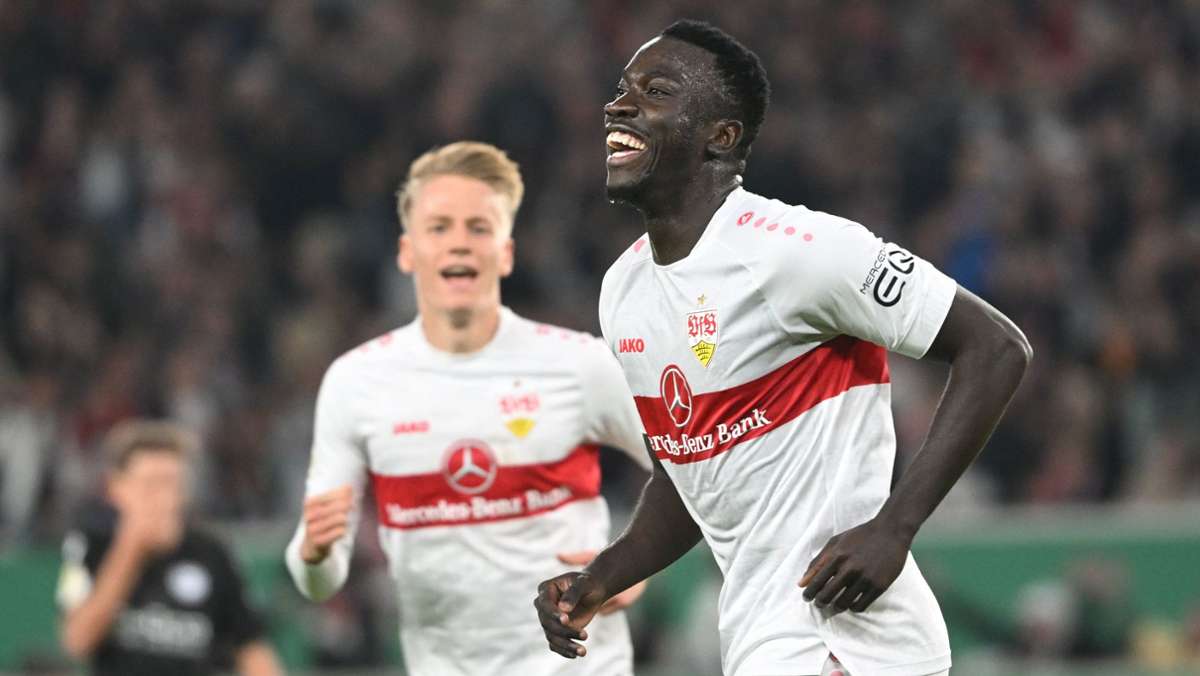 Torparty gegen Arminia Bielefeld: VfB Stuttgart zieht ins Pokal-Achtelfinale ein