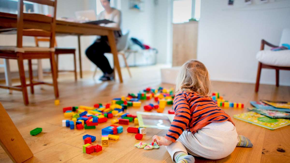 Kitaplätze in Stuttgart: Was Eltern  für Kinderbetreuung in Kauf nehmen müssen