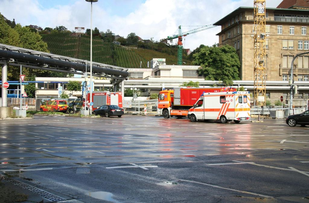 Dieser Teil der Stuttgart-21-Baustelle beim Hauptbahnhof wurde vom Unwetter geflutet. In unserer ...