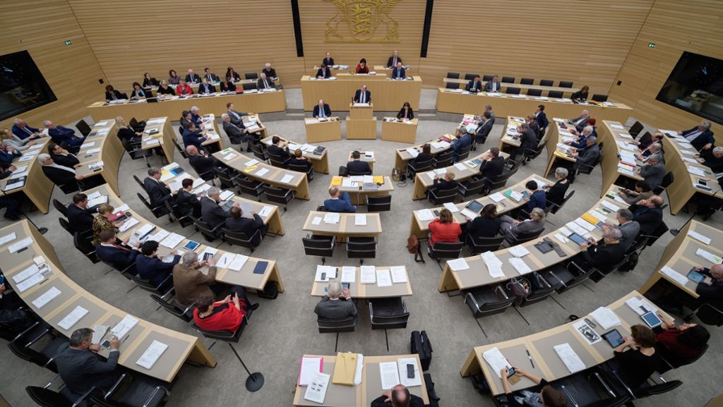 Baden-Württemberg: Landtag beschließt Rekord-Haushalt