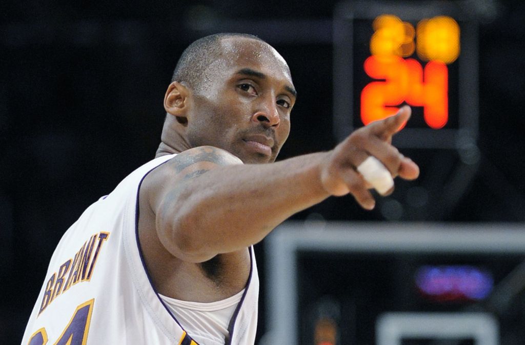 2016 hatte Bryant seine aktive Karriere nach 20 Jahren bei den Los Angeles Lakers beendet.