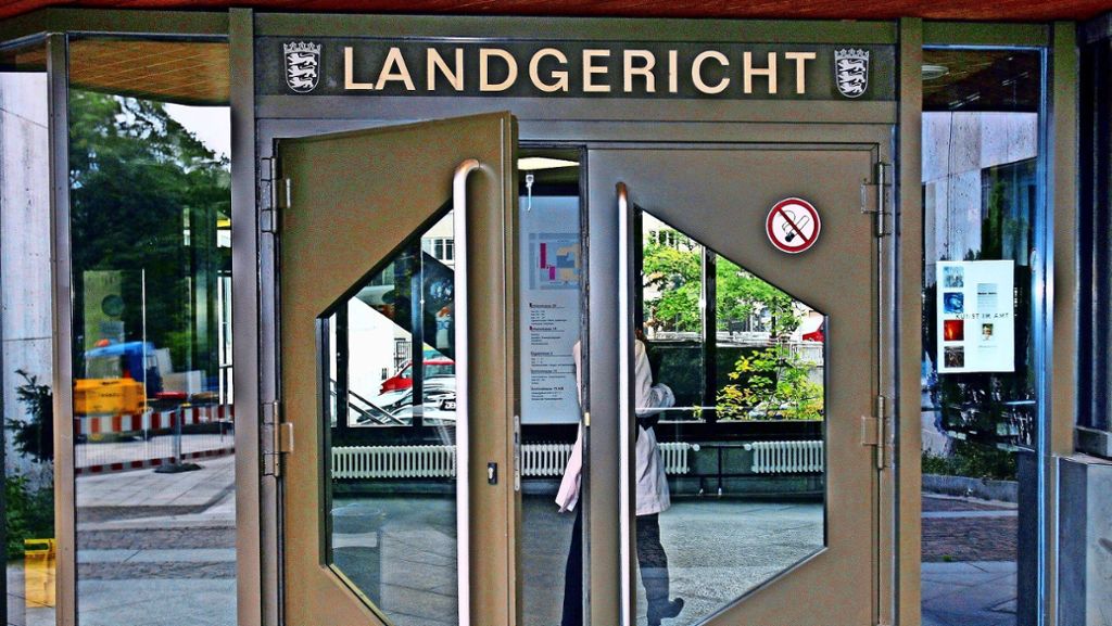 Prozess vor dem Landgericht Stuttgart: Dubiose Geistheilerinnen schweigen eisern