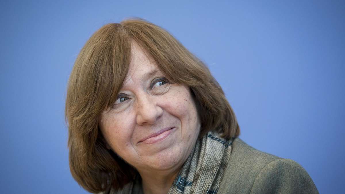 Swetlana Alexijewitsch: Literaturnobelpreisträgerin verlässt Belarus