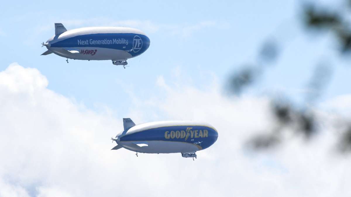 Am Bodensee: Sightseeing aus 300 Metern Höhe: Zeppeline starten in die Saison