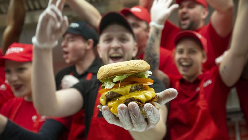 Marketingprofessorin erklärt den Burger-Hype: Ist Stuttgart dank Five Guys jetzt Weltstadt?