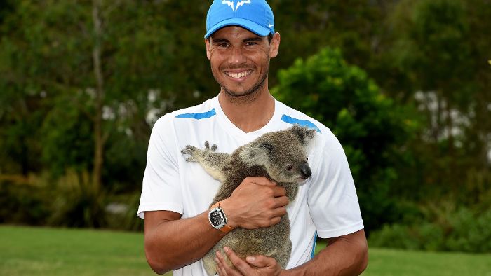 Rafael Nadal kuschelt mit Koala