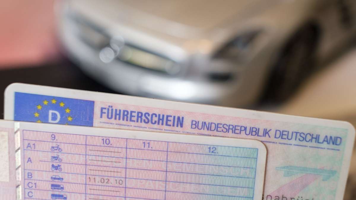  Ab Januar können Senioren im Landkreis Böblingen ihre Fahrerlaubnis gegen einen Jahresschein für den Nahverkehr eintauschen. 