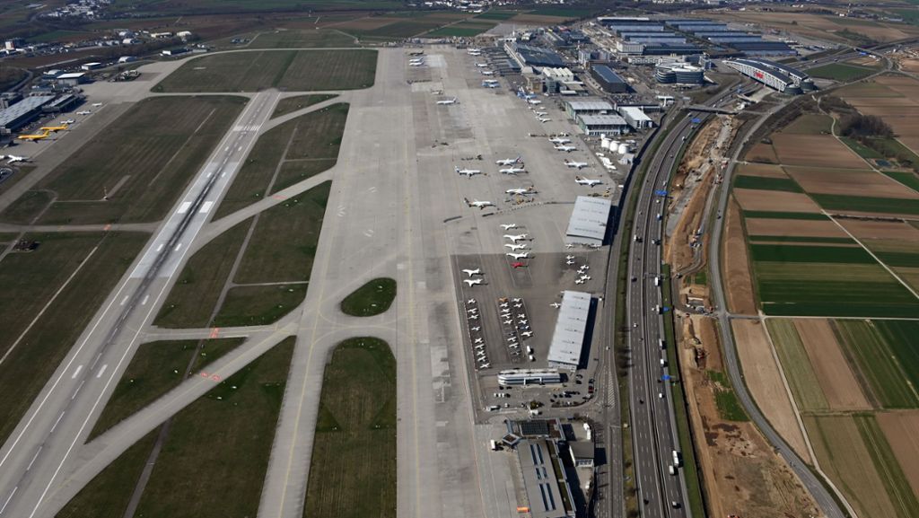 Erneuerung der Start- und Landebahn: Stuttgarter Flughafen ist seit Montag dicht