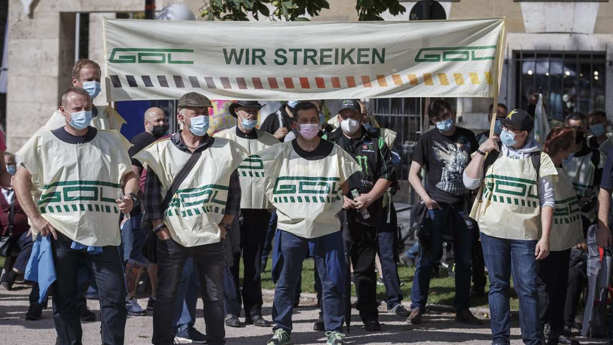 Kundgebung am Stuttgarter Schlossplatz: GDL verteidigt erneuten Bahnstreik