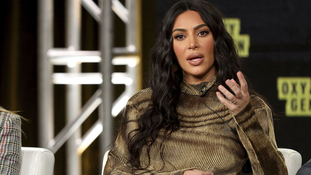  Vor der Hinrichtung eines Häftlings in den USA hatte Kim Kardashian in mehreren Posts die Entwicklungen in dem Fall des verurteilten Mörders dokumentiert und sich für eine Begnadigung eingesetzt. 