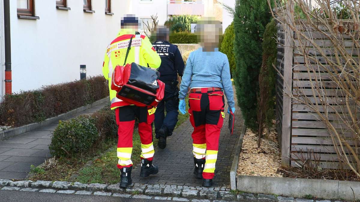 Eskalation in Möglingen: 60-Jähriger greift Polizisten mit Messer an