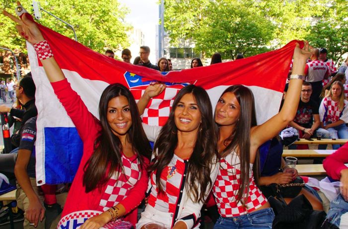 So feiern die Kroaten in Stuttgart den historischen Final-Einzug