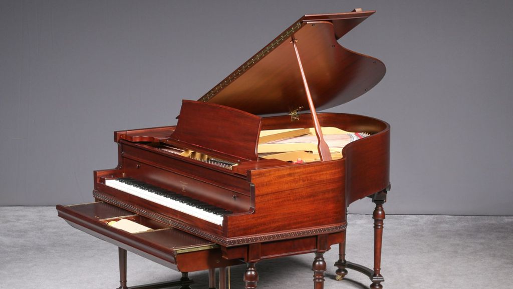  Vor 116 Jahren wurde das Welte-Mignon-Verfahren patentiert. Die von Papierlochstreifen gesteuerten Reproduktionsklaviere aus Freiburg klangen beinahe, als drückte ein veritabler Pianist die Tasten. 