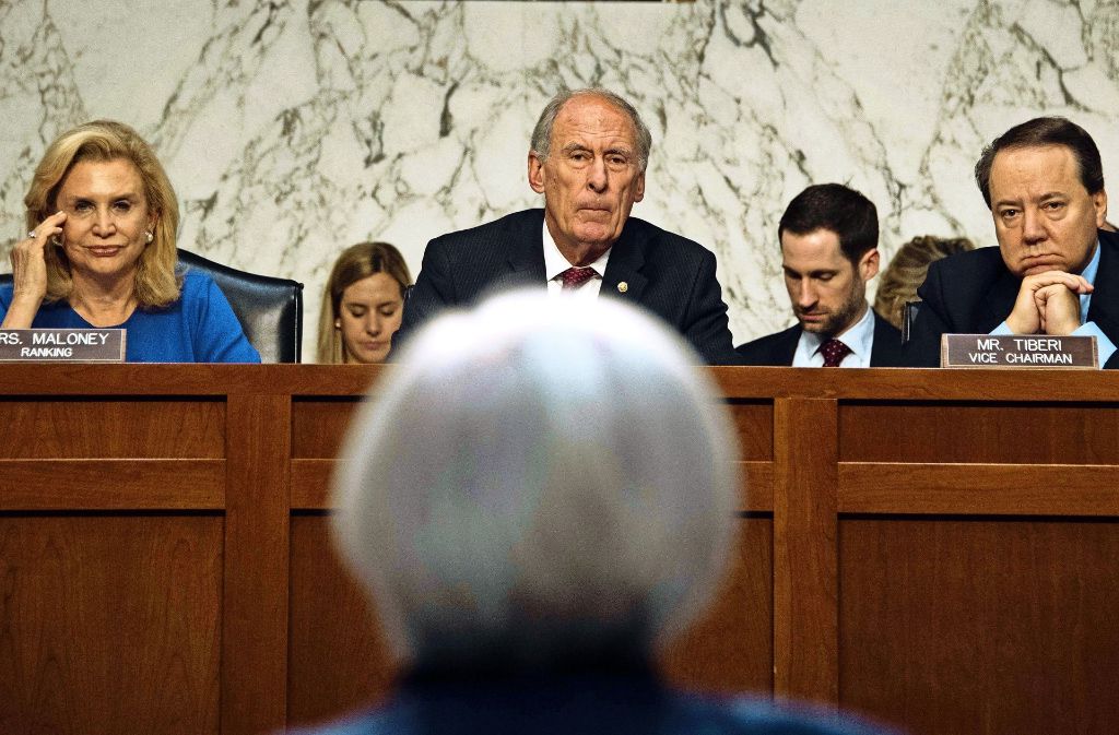 Dan Coats, hier während einer Anhörung im US-Kongress, hat sich mit seiner besonnenen Art viele Freunde gemacht. Foto: AFP