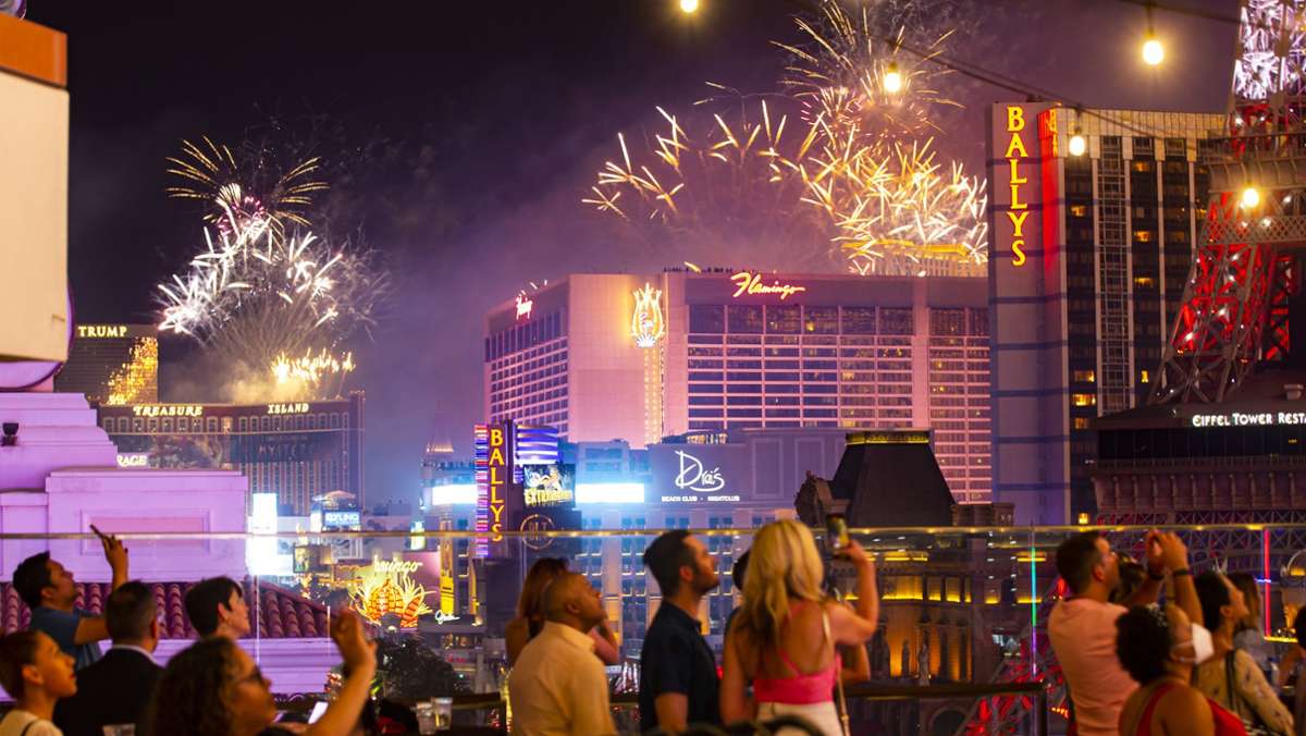 Feiern zum 4. Juli: US-Amerikaner zelebrieren Unabhängigkeitstag mit Feuerwerk