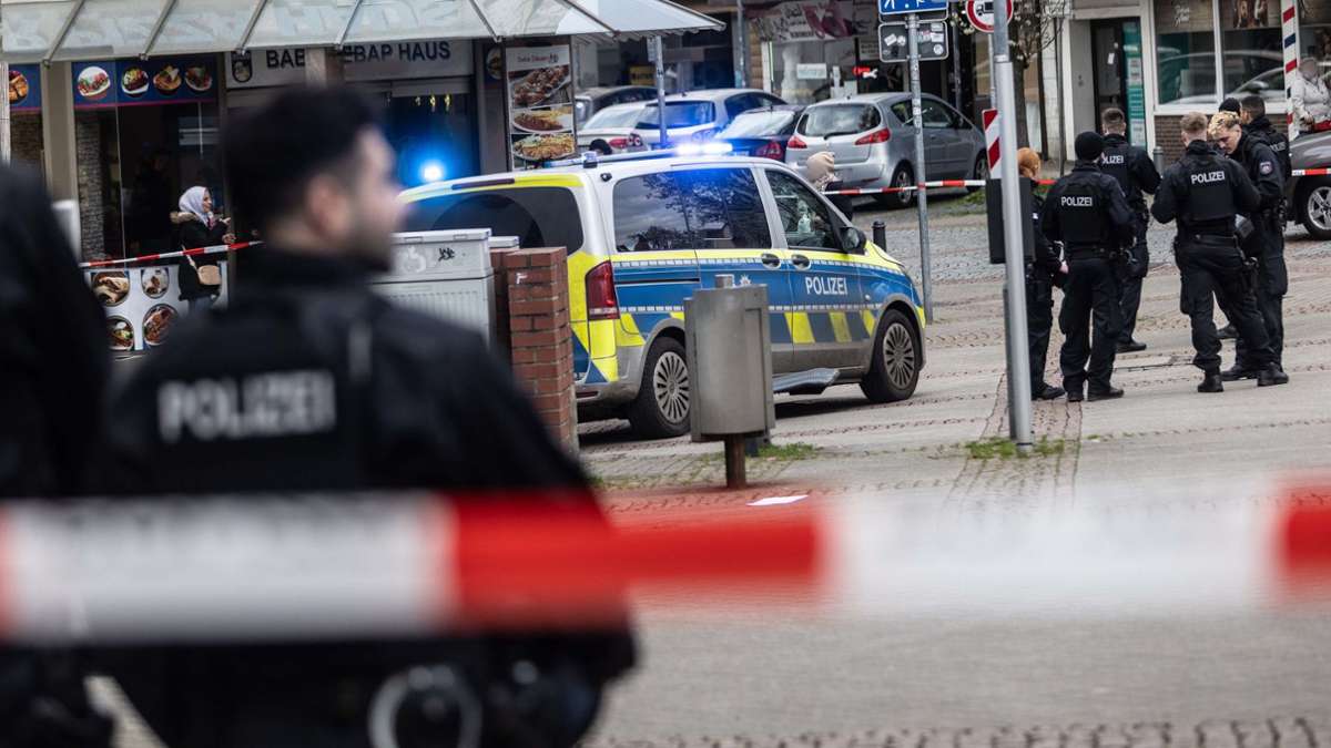 Sparkasse in Bochum: Mann droht mit „Bombe“ – und wird festgenommen