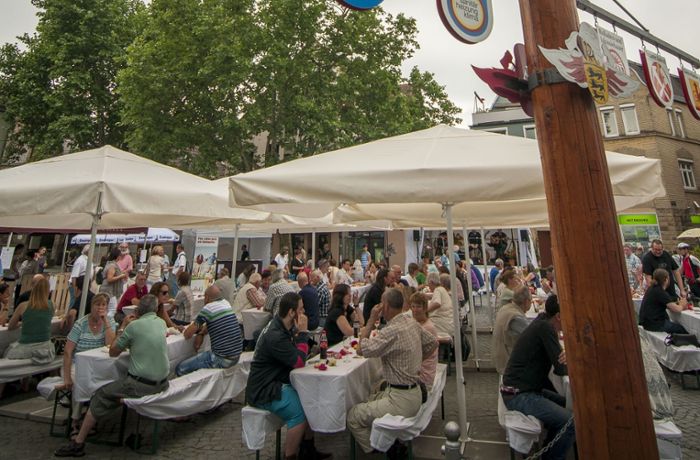Feste in Bad Cannstatt: Ab dem 27. Mai gibt’s  wieder den Abendmarkt