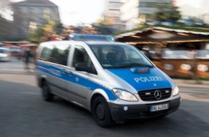 BMW-Fahrer flüchtet vor Polizei und entkommt