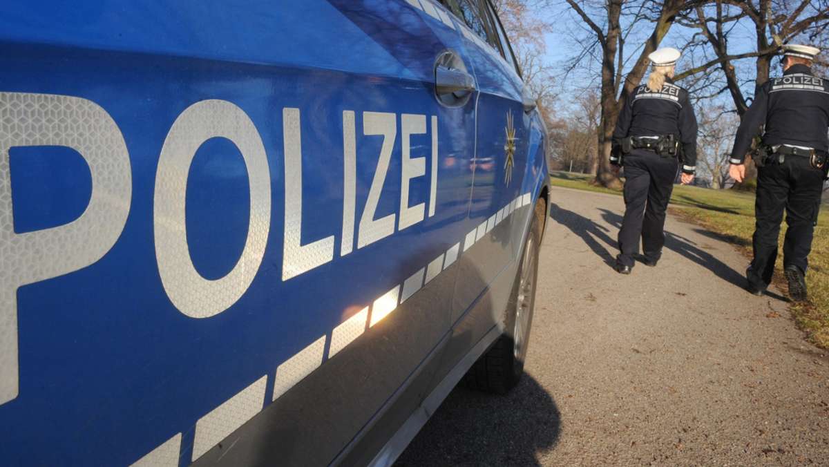 Vorfall in Kornwestheim: Aggressiver Betrunkener fordert Polizisten zum Kampf heraus