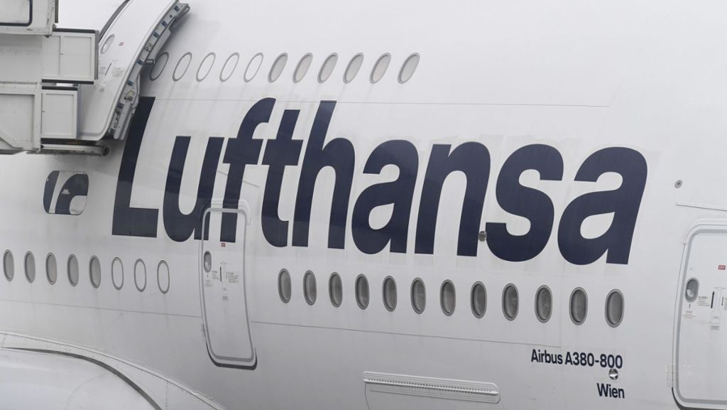  Am Donnerstagnachmittag hebt eine A380 der Lufthansa von München Richtung Miami ab. Doch weit kommt sie nicht, denn plötzlich gibt es einen Feueralarm. Die Maschine muss wieder umdrehen. 