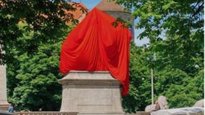 Kaiser-Denkmal wird vor Katholikentag verhüllt