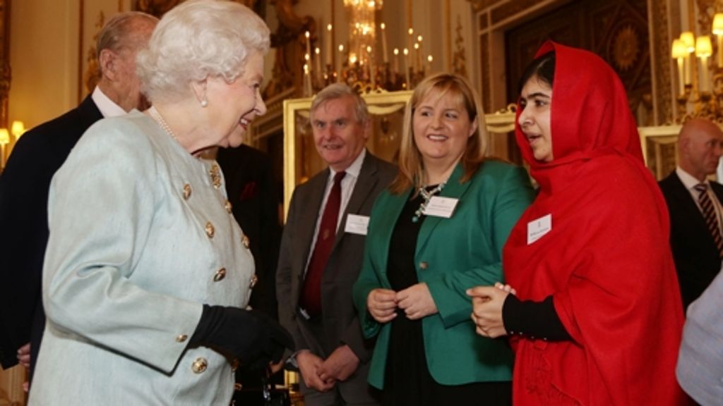 Malala aus Pakistan: Queen empfängt tapfere 16-Jährige