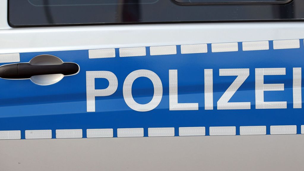 Vorfall in Bad Cannstatt: Gegen Gerüst gefahren und geflüchtet – immenser Schaden