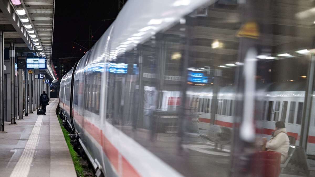 Attacke am Stuttgarter Hauptbahnhof: Frau greift Mitarbeiterin der Toilettenanlagen an