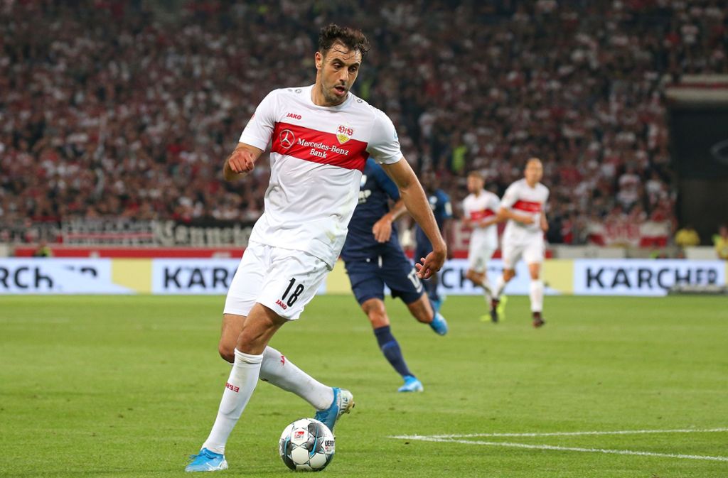 Hamadi Al Ghaddioui (28) ist der älteste Neuzugang des VfB. Der gebürtige Bonner kam mit der Empfehlung von elf Saisontoren vom Zweitligisten Jahn Regensburg und hat seine Treffsicherheit nun auch schon im Stuttgarter Trikot bewiesen. Der Vertrag des Angreifers läuft bis 2021.