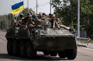 Ukrainer überlisten  Russen  im Donbass