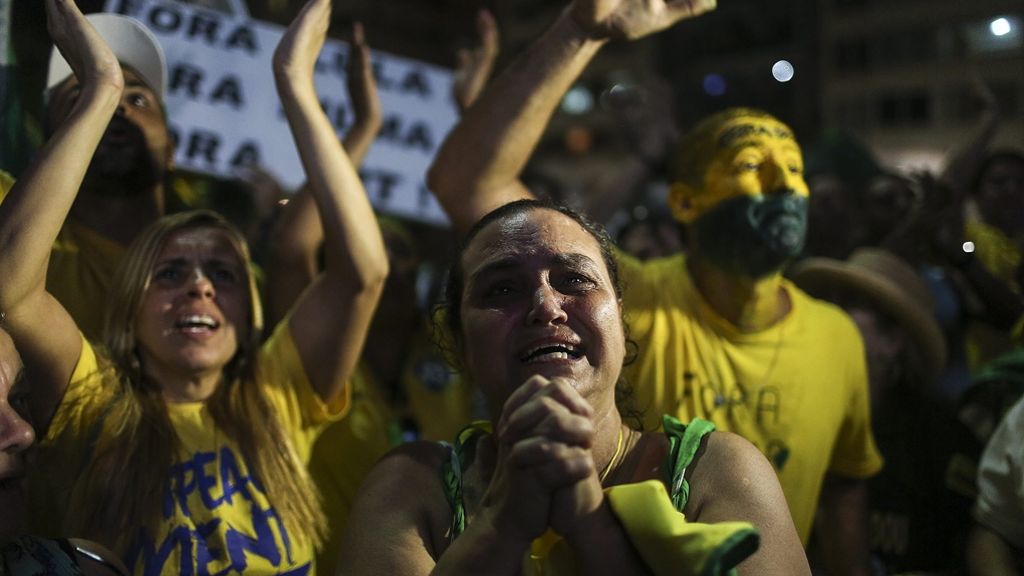 Brasilien: Verbündete von Rousseff verkünden Durchhalteparolen